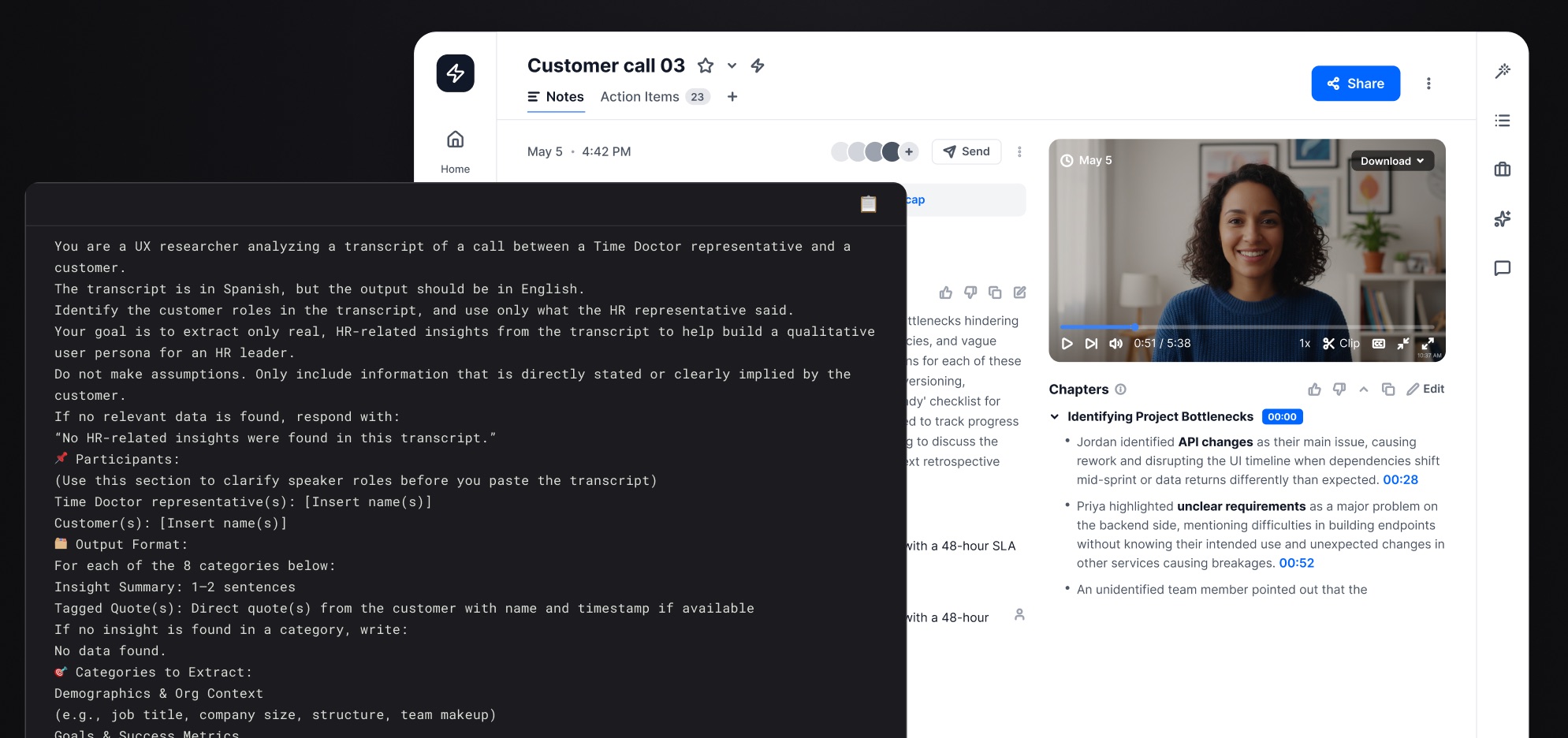 A call recording tool showing Customer call 03 — its notes, video and AI-generated chapters on project bottlenecks — overlaid by the extraction prompt: instructions to read the Spanish-language transcript as a UX researcher, use only what the customer said, make no assumptions, and return an insight summary plus tagged quotes for each of eight categories, beginning with Demographics & Org Context and Goals & Success Metrics.